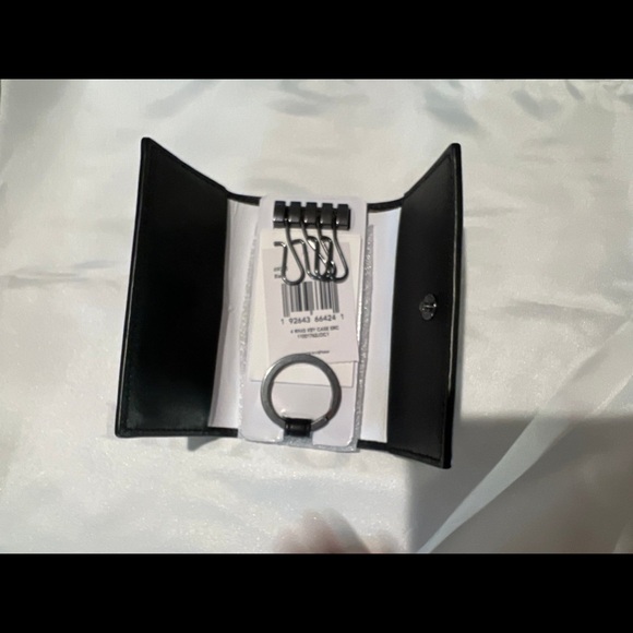 NWT Coach Retail Four Ring Key Case Black Leathere - Picture 8 of 10